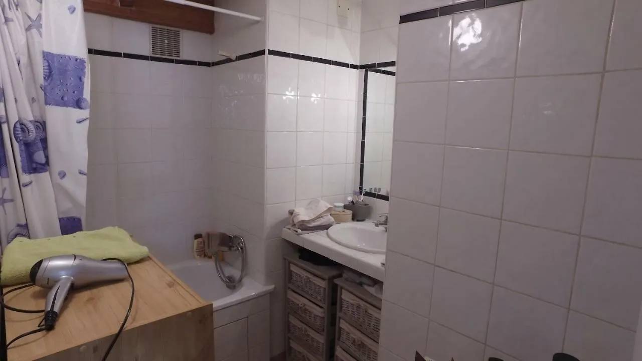 Chez Gene Apartment Avignon 0*,  France
